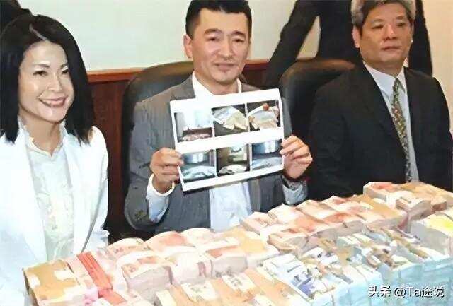 台湾亿万富豪负债15亿，被日本妻子无情抛弃，靠卖麻油鸡还债14亿