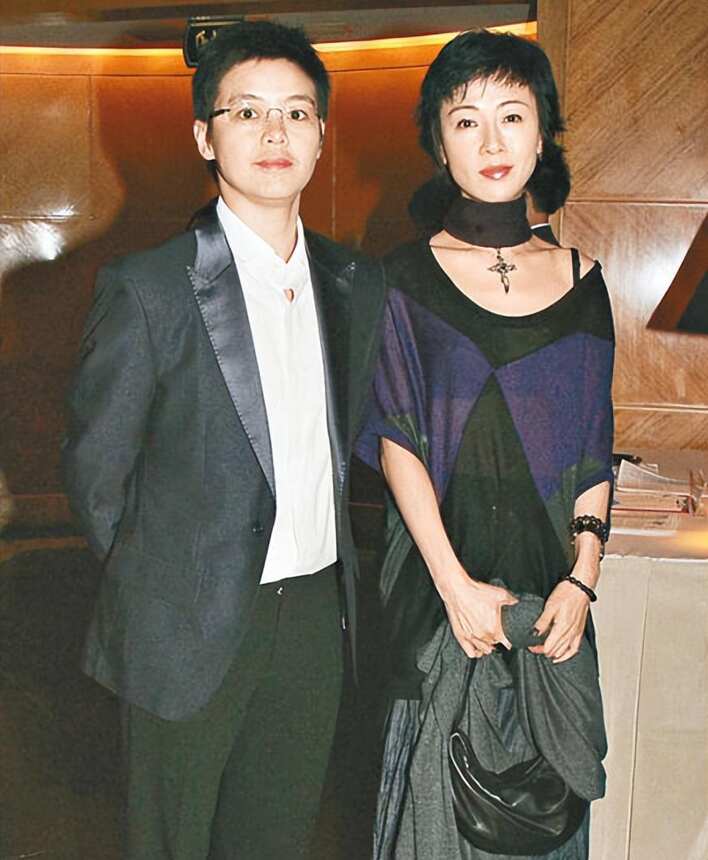 香港女星沦为富商玩物，被抛弃后成同性恋，58岁苍老难辨至今未婚