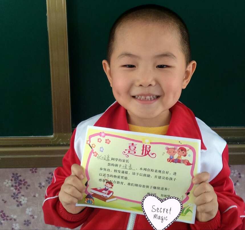 童星张峻豪：三岁出名，五岁登上春晚，如今他成为父母的骄傲